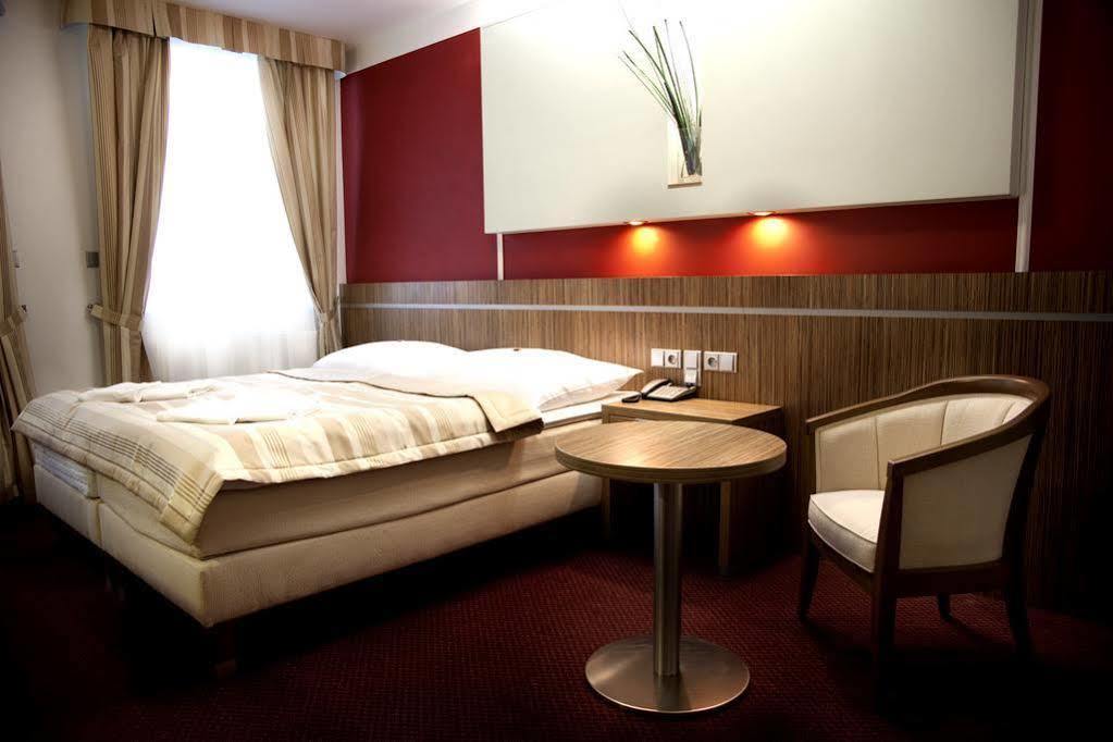 Hotel Vaka Brno Exterior photo